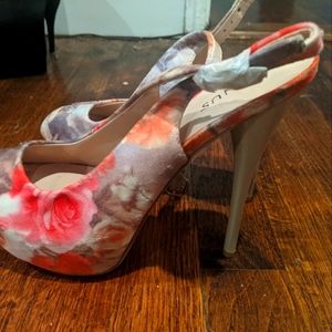 Venus Slingbacks
